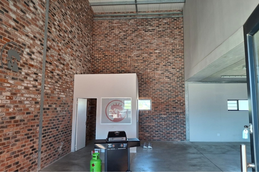 To Let commercial Property for Rent in Sherwood Eastern Cape